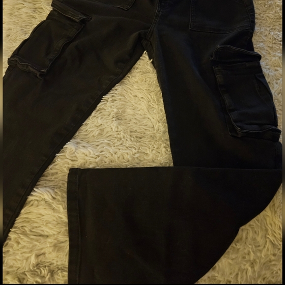 CARAVERA LOS ANGELES Ladies Signature Black Cargo Stretchable Pants - Sz. L - Picture 6 of 8
